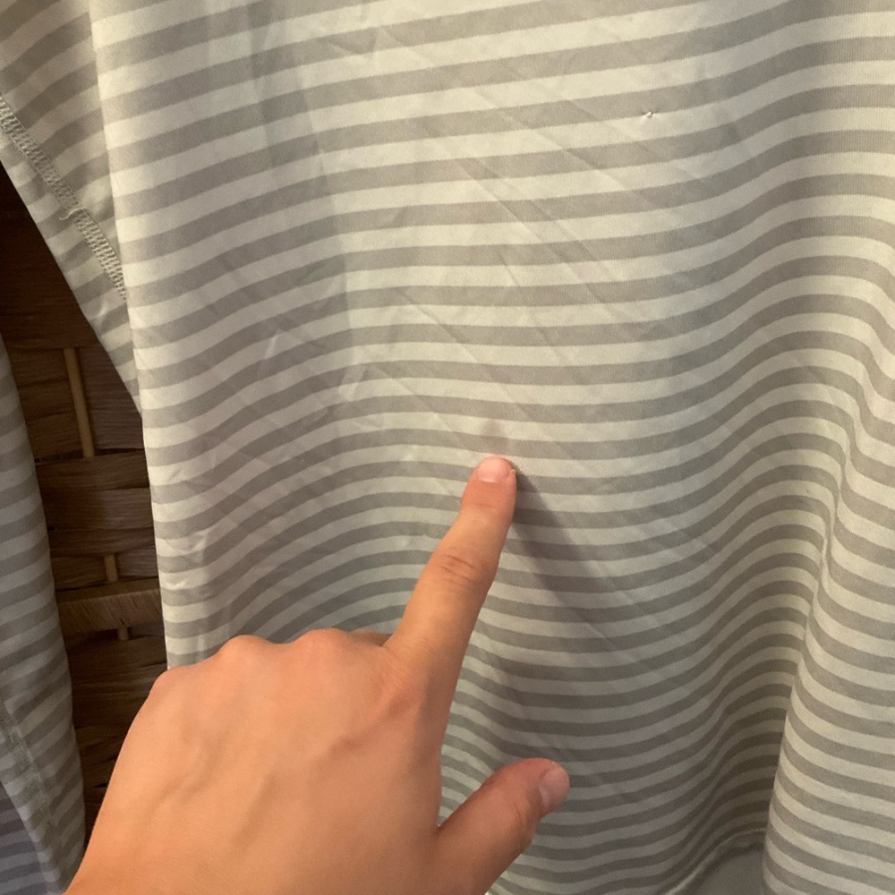 2 Patagonia Capilene 1 Silkweight Tops - Picture 9 of 9